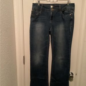 Kensie Timeless Curvy Bootcut Jeans